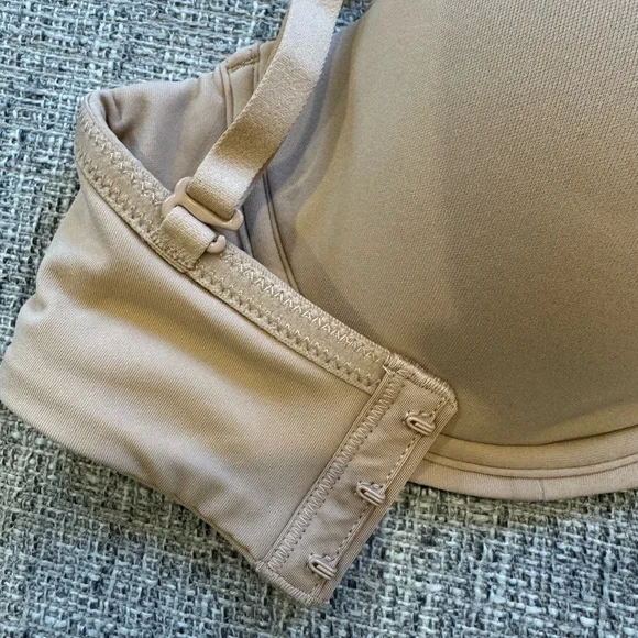 Skims Fits Everybody Strapless Bra Clay Size 32B - Picture 8 of 11